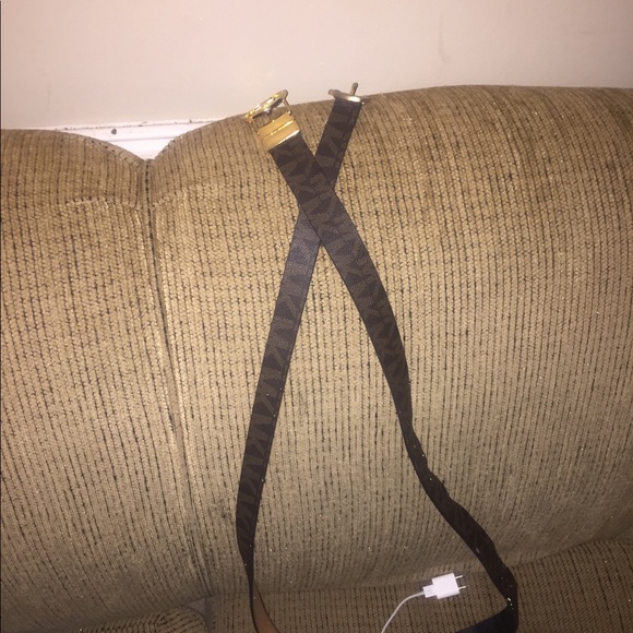 2 Michael Kors belts - Picture 1 of 4